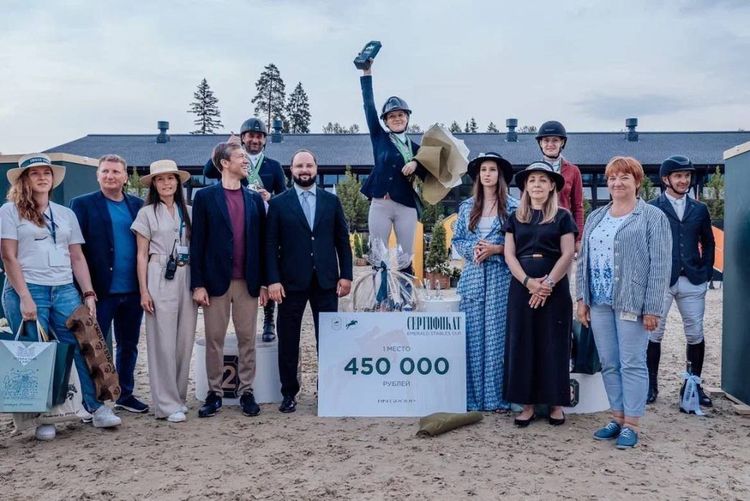 В Подмосковье состоялся финал национального турнира  по конкуру Emerald Stables Cup