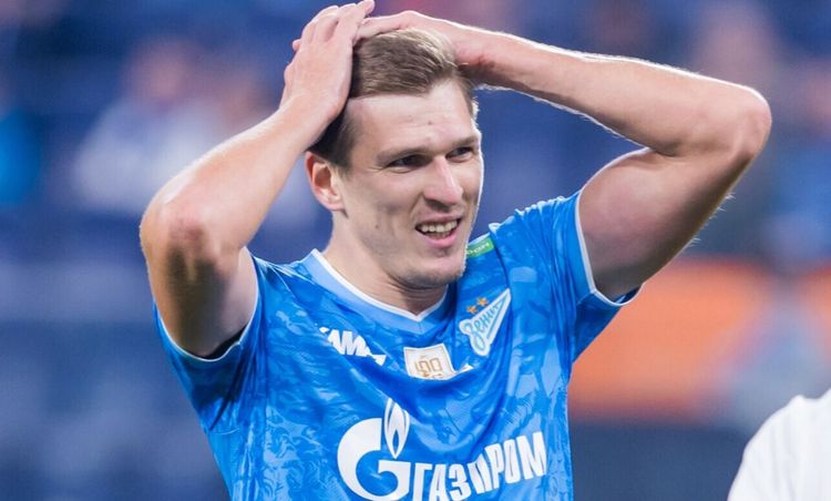 Угаров: Эмоциональность не украшает Соболева