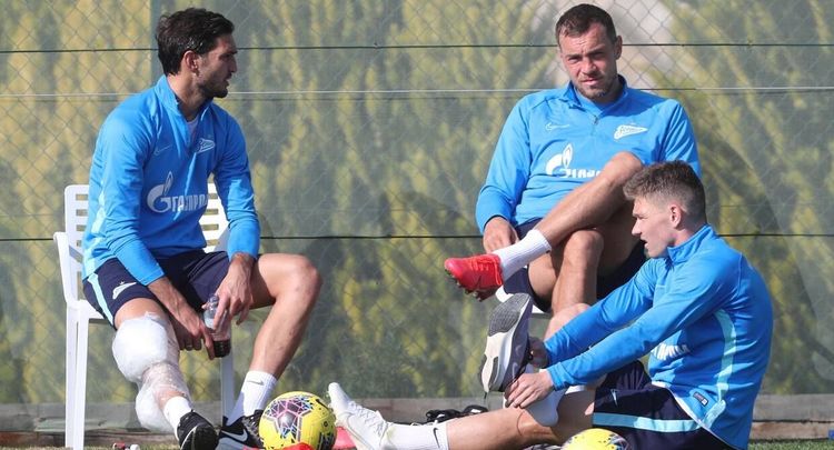 «Зенит» победил 14:3. Как сыграть два матча за один день