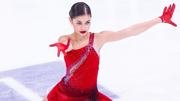 Понты или путь к победам? Что происходит с женским фигурным катанием в мире