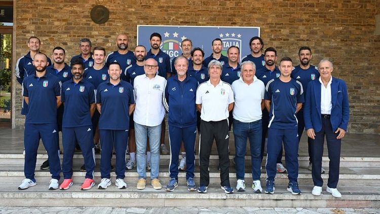 Бывший помощник Семака получил лицензию UEFA Pro. Теперь он может стать главным тренером