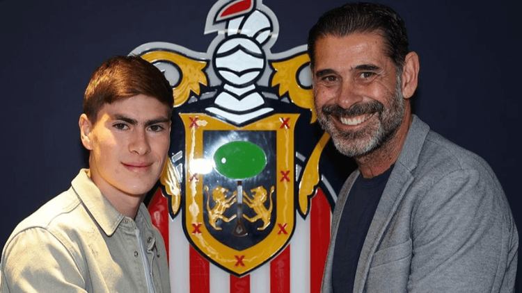 В РПЛ может перебраться нападающий из Мексики Гонсалес