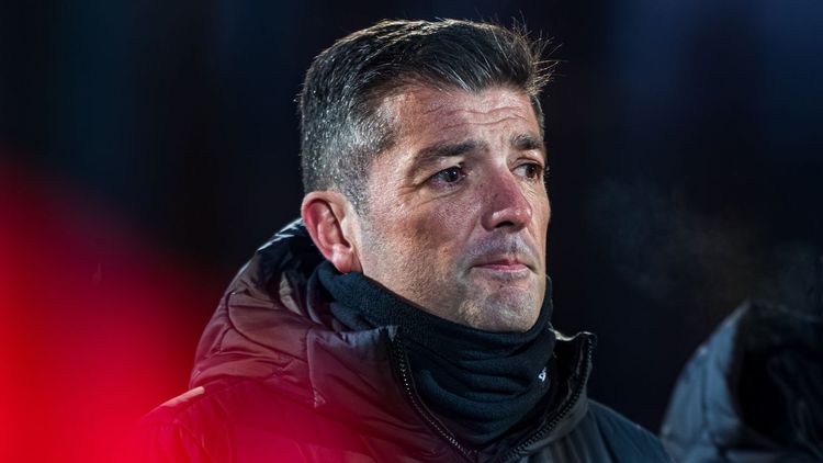 Последний клуб РПЛ определился с тренером на весеннюю часть. К нам приехал третий испанец