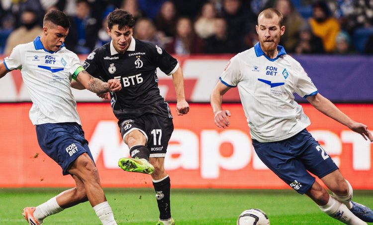 Источник: В «Спартаке» поставили на паузу трансфер Бабаева из «Динамо»