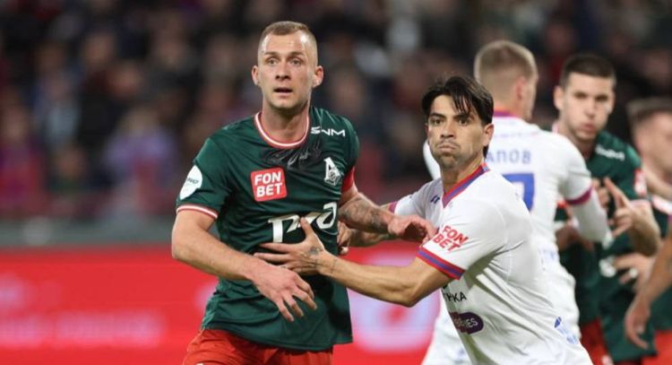 Агент Баринова опроверг информацию о прекращении переговоров с «Локомотивом»