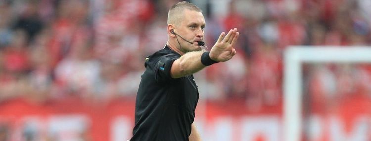 Путин обратил внимание на проблемы с судейством в российском футболе