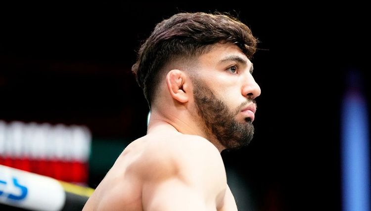 Шаблий: Царукян заслуживает бой за титул с Топурией
