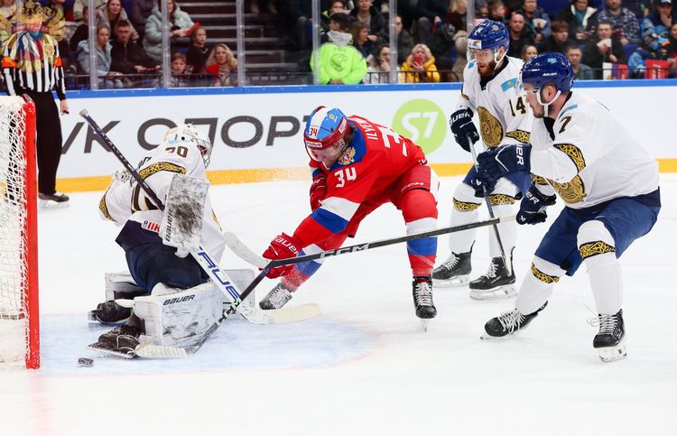 Хоккеист сборной Беларуси назвал журналиста аборигеном