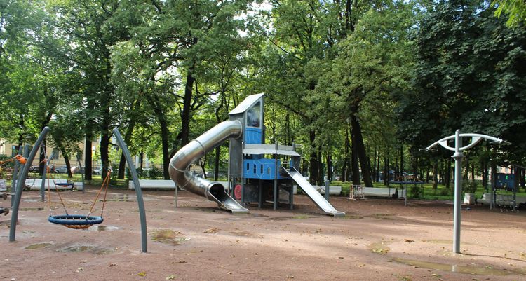 Детская площадка.JPG