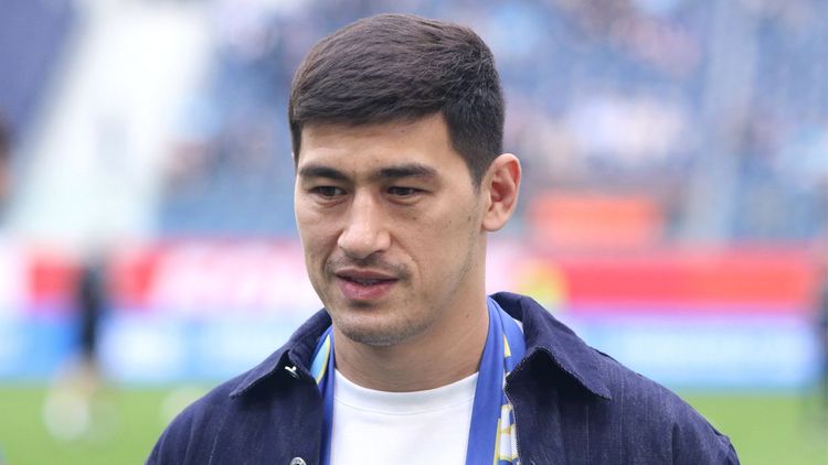 Бивол может перейти в крузервейт. В этом весе побеждали Усик и Холифилд