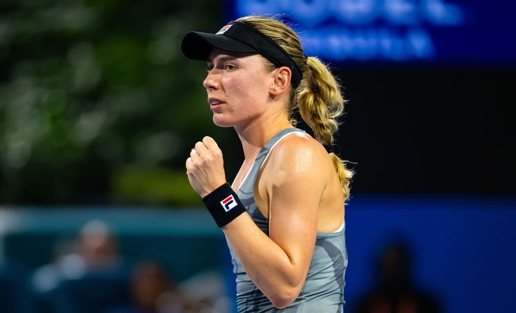 Екатерина Александрова уверенно обыграла Лилли Таггер в турнире WTA 1000 в Майами
