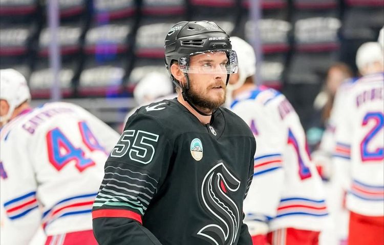 «Сиэтл» у себя дома одолел «Чикаго»