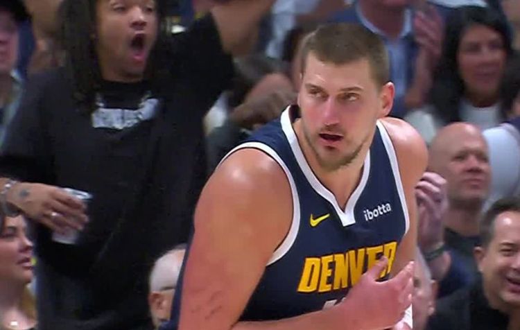 Никола Йокич оформил трипл-дабл в победном матче против «Юты»