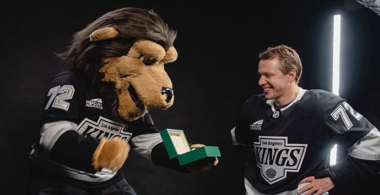 «Лос-Анджелес» обыграл «Калгари», Панарин отметился передачей