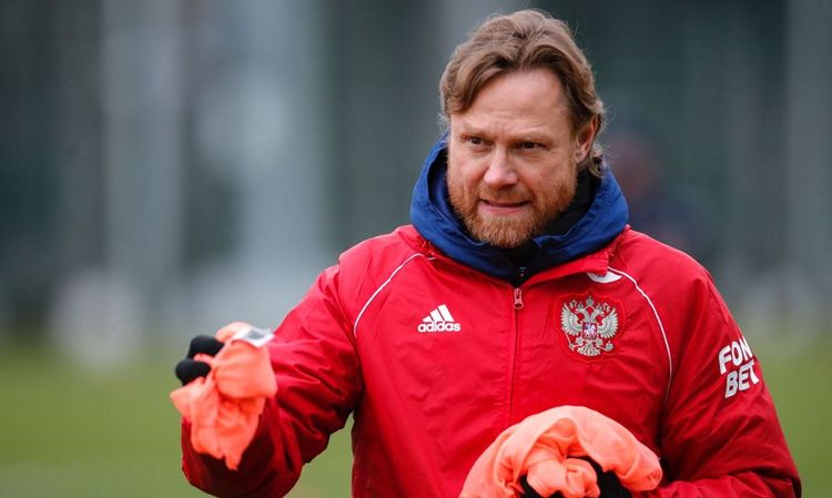Карпин рассказал, просили ли «Зенит» и «Краснодар» отпустить игроков из сборной России