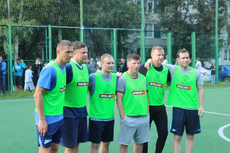 Команда легенд.webp
