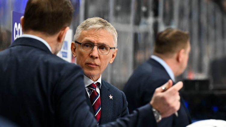 Коньков допустил замену главного тренера СКА Ларионова на Тамбиева