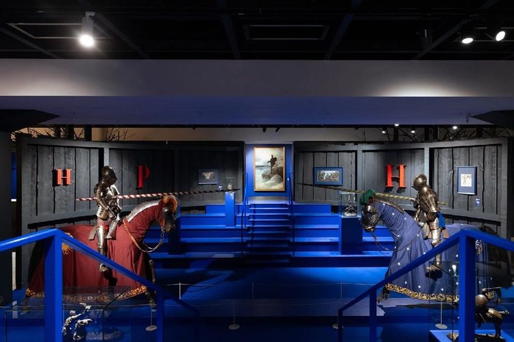 Манеж Бенуа_1.jpg