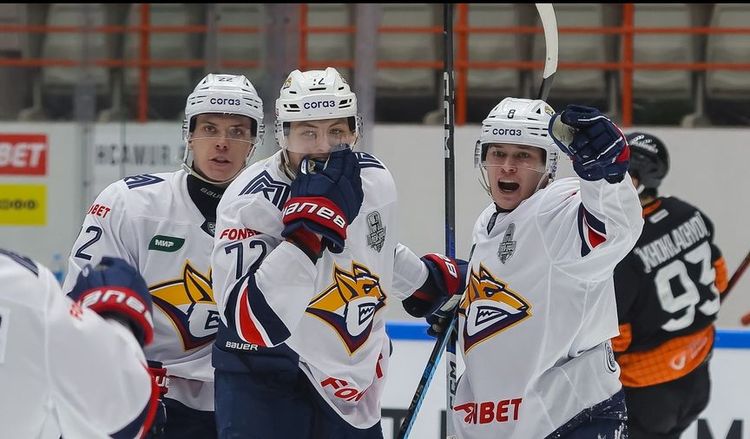 «Металлург» нанёс «Нефтехимику» четвёртое поражение подряд в КХЛ
