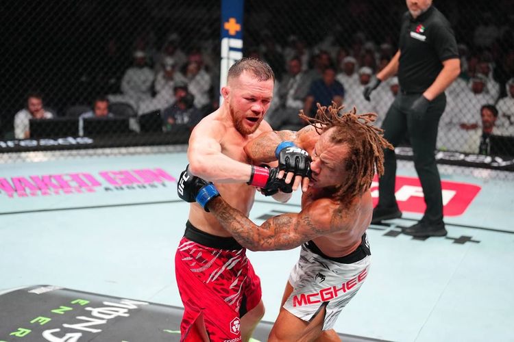 Тренер по MMA Сороколетов о поединке Яна и Двалишвили: Выносливость и давление Мераба снова могут решить исход боя