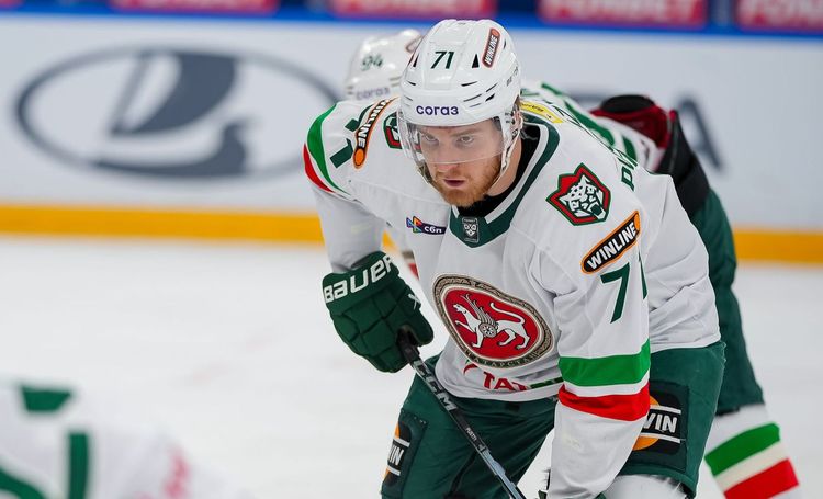 Дубль Пустозерова подарил «Ак Барсу» победу над минским «Динамо» в первом матче 1/4 финала Кубка Гагарина
