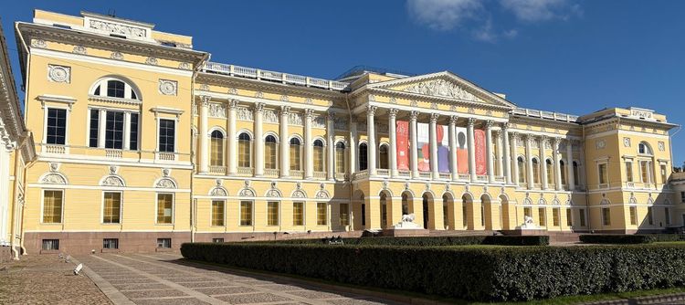 Спорт в искусстве. Гид по Петербургу. Лошади Лансере и хоккеист Разумовского из собрания Русского музея