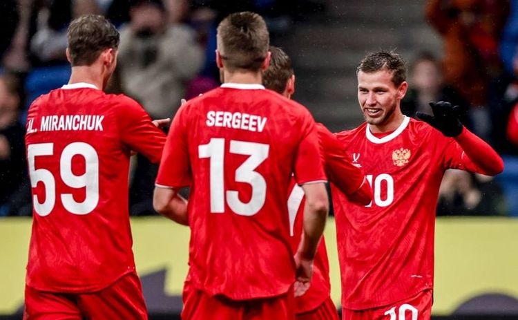 Гасилин заявил, что сборная России добьется уверенной победы в матче с Перу