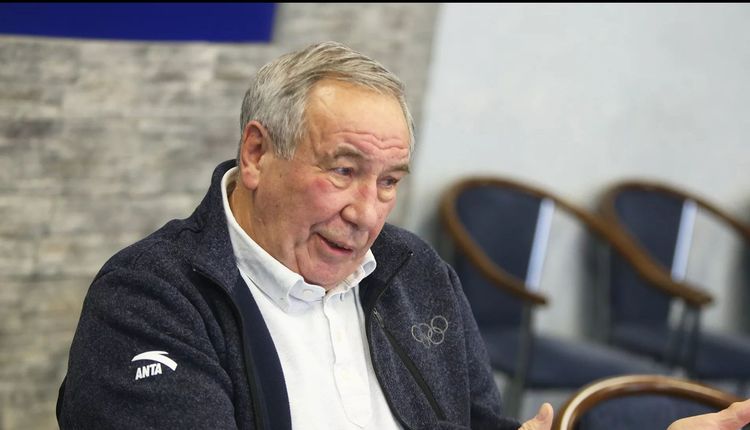 Тарпищев ответил, почему пара россиянки и украинки Тихонова-Страхова смогла победить на турнире в Эдмонде