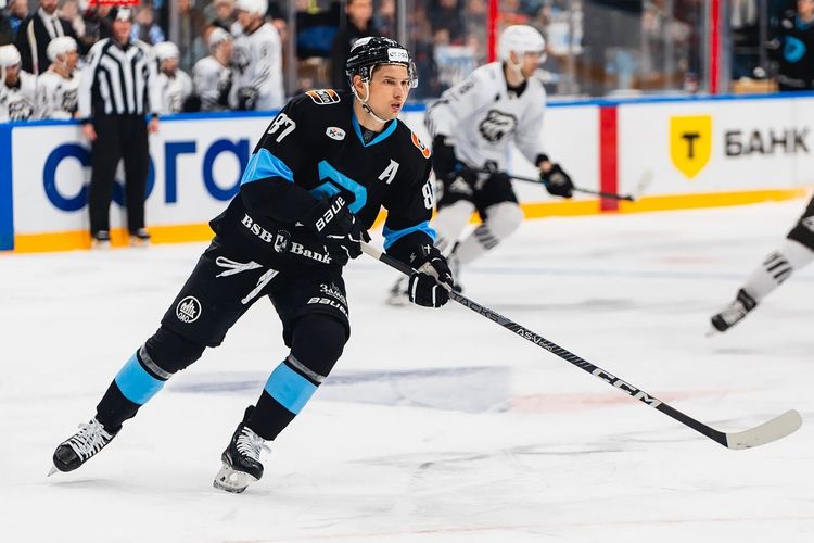 Шипачёв — первый игрок в истории КХЛ, который оформил 700 ассистов