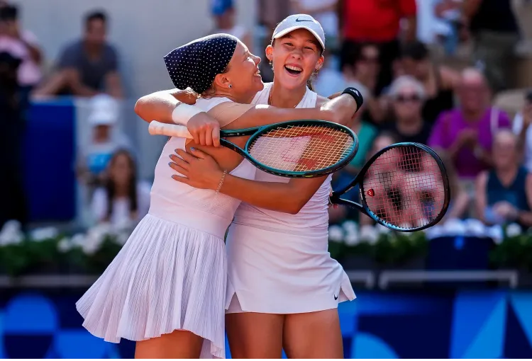 Мирра Андреева и Диана Шнайдер вышли в полуфинал турнира WTA 1000 в Мадриде