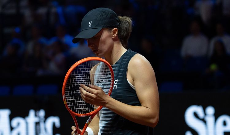 Ига Швёнтек рассказала, почему проиграла Мирре Андреевой на турнире  WTA 500 в Штутгарте