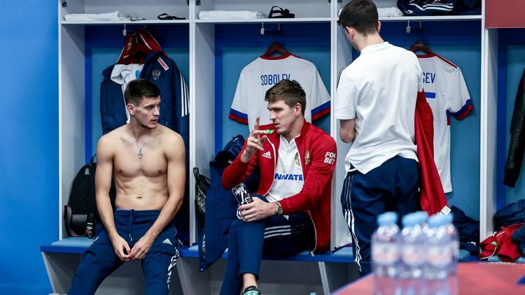 Карпин снова не вызвал Соболева. Расширенный состав сборной на матчи с Никарагуа и Мали