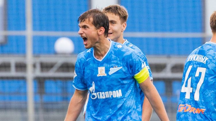 Капитан «Зенита-2» Стобов перейдет в «Крылья Советов»