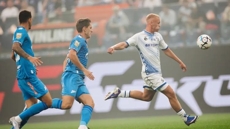 Bobsoccer: Зимой Тюкавин не перейдет в «Зенит» из «Динамо»