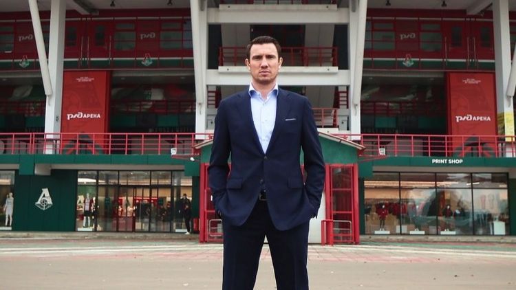 Три трансферные задачи Ротенберга в «Локомотиве». Нужно ли сохранить Баринова?
