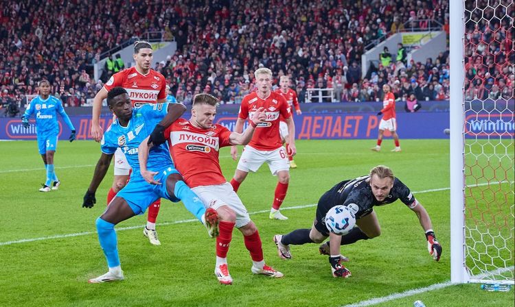 Минспорта Калужской области Сердюков: В «Спартаке» и «Зените» должны быть внебюджетные деньги