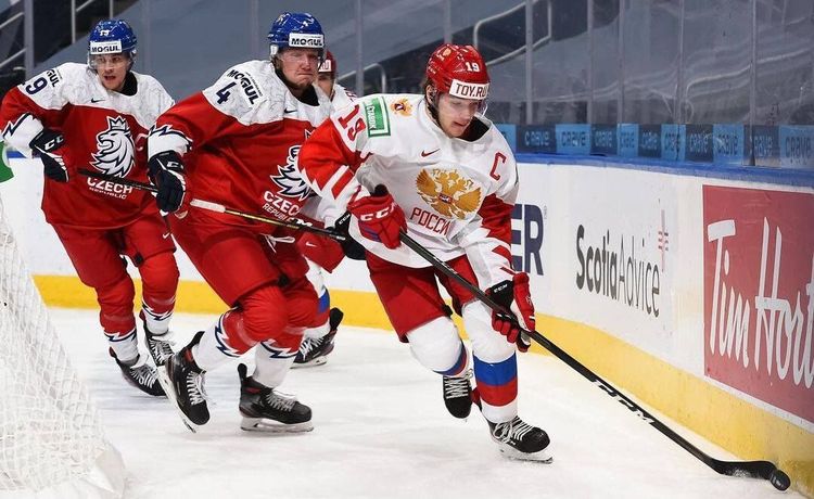 С Брагиным было лучше? Россия впервые с 2012-го не смогла забросить на молодежном чемпионате мира