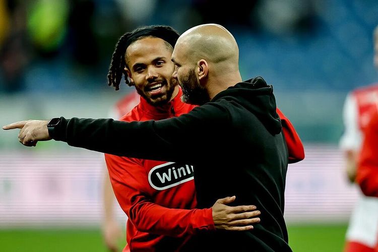 Нового тренера «Спартака» опустят с небес на землю. Федотов не даст себя уволить