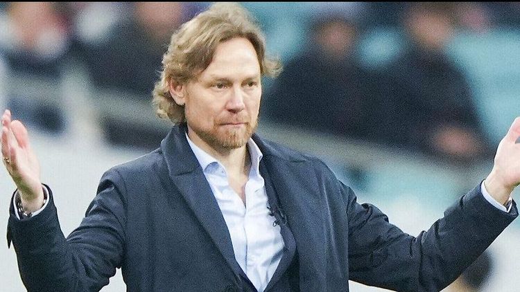 Газзаев призвал Карпина сделать выбор между сборной России и «Динамо»