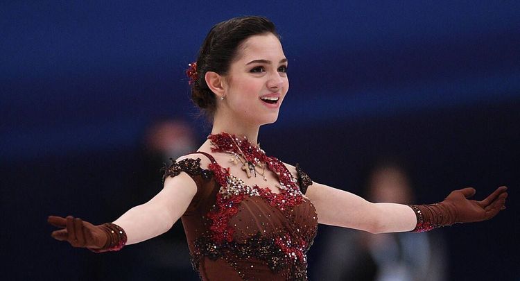 Оксана Казакова: Наденьте коньки, а потом судите Медведеву! Она осталась, чтобы выиграть Олимпиаду