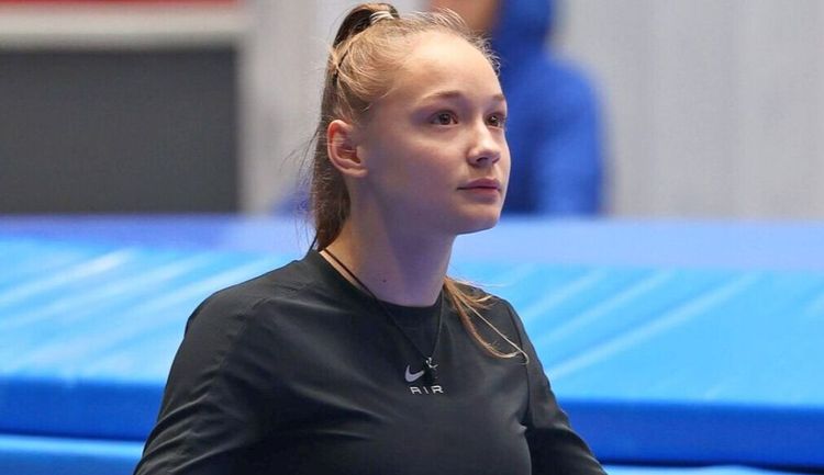 Россиянки Бладцева и Аляева завоевали золото на этапе Кубка мира по прыжкам на батуте
