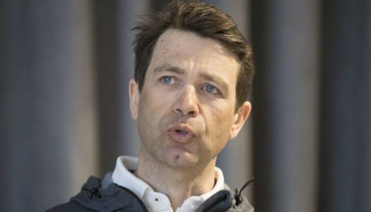 Бьорндален рассказал, как Логинову вернуть уважение
