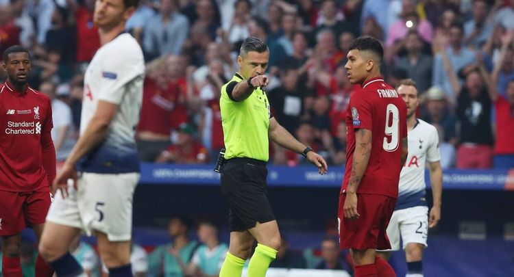 Почему Скомина не воспользовался VAR и не стал смотреть эпизод с пенальти в ворота «Тоттенхэма»?