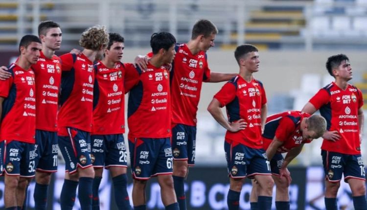 Наумов заявил, что ЦСКА выиграл трансферную гонку у «Зенита»