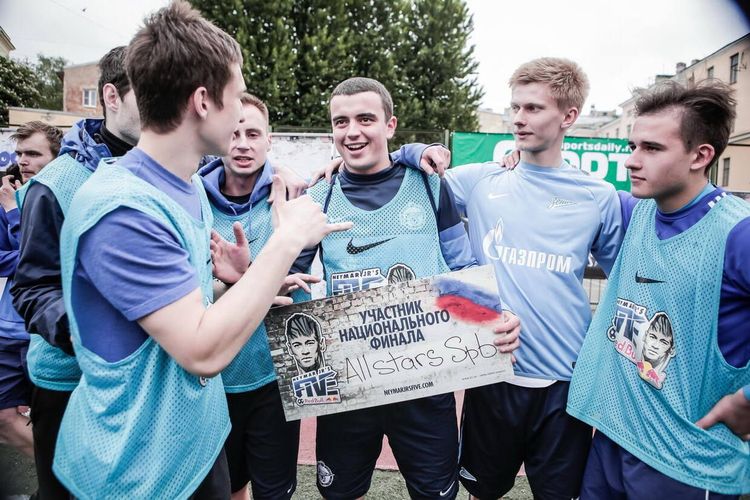 «Бригада» из Академии «Зенита» поедет в Москву