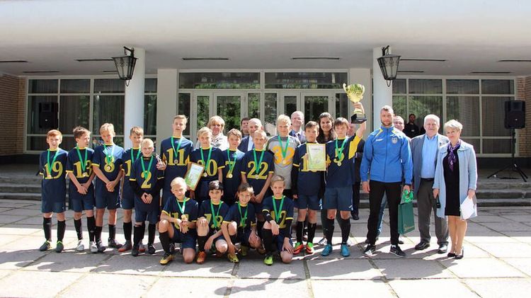 На турнире Брагинца нет проигравших