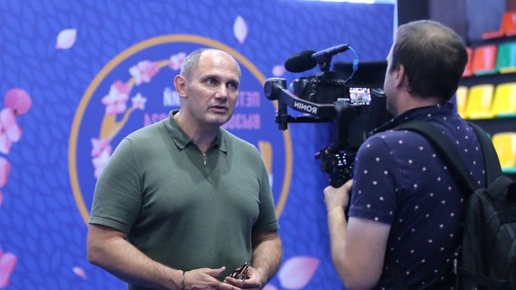 «Петербургская школа женского дзюдо – одна из лучших в стране». Интервью с Михаилом Рахлиным