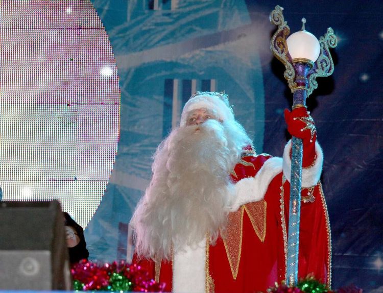 А у нас Новый год!