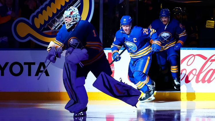 «Баффало» обыграло «Бостон», вернувшись в плей-офф спустя 15 лет