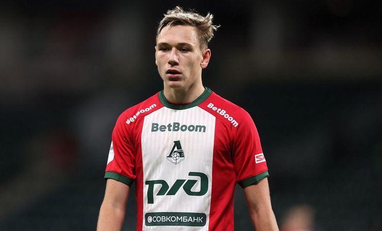 Погребняк считает, что Батракову нужно уезжать в Европу